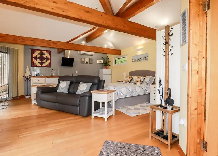 Brambleside Lodge